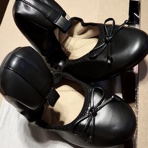 Dream Pairs foldable ballet flats